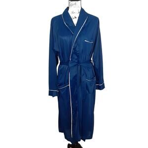Vintage Munsingwear Blue Satin Dressing Gown Robe 100% Nylon Bathrobe Cover Up